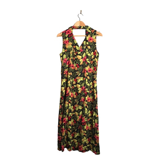 Erika | Vintage cut out back leaf floral print black dress - Picture 6 of 9